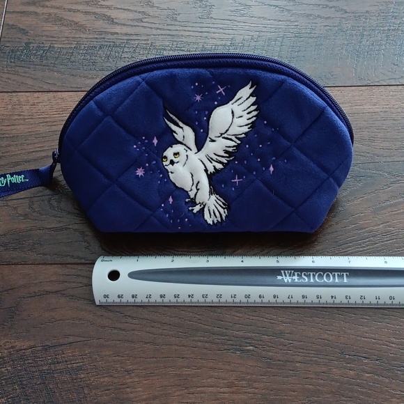 Vera Bradley Harry Potter Cosmetic Bag - Picture 8 of 12